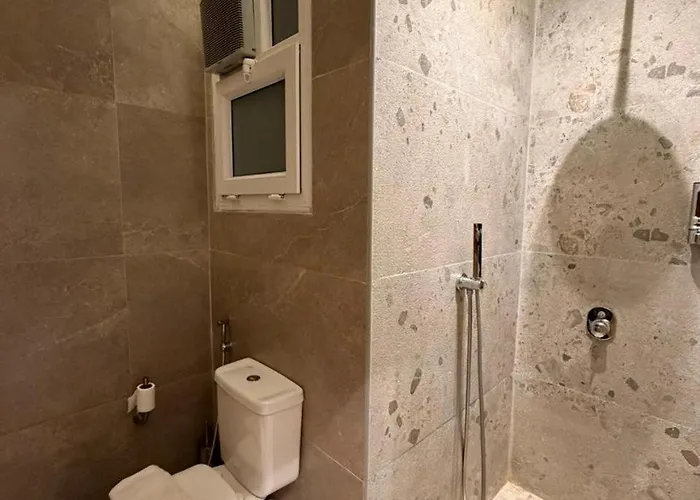 Peaks- La Prestigia R4 Luxury 1br Sea View