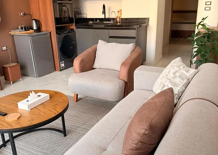 Peaks- La Prestigia R4 Luxury 1br Sea View Daire